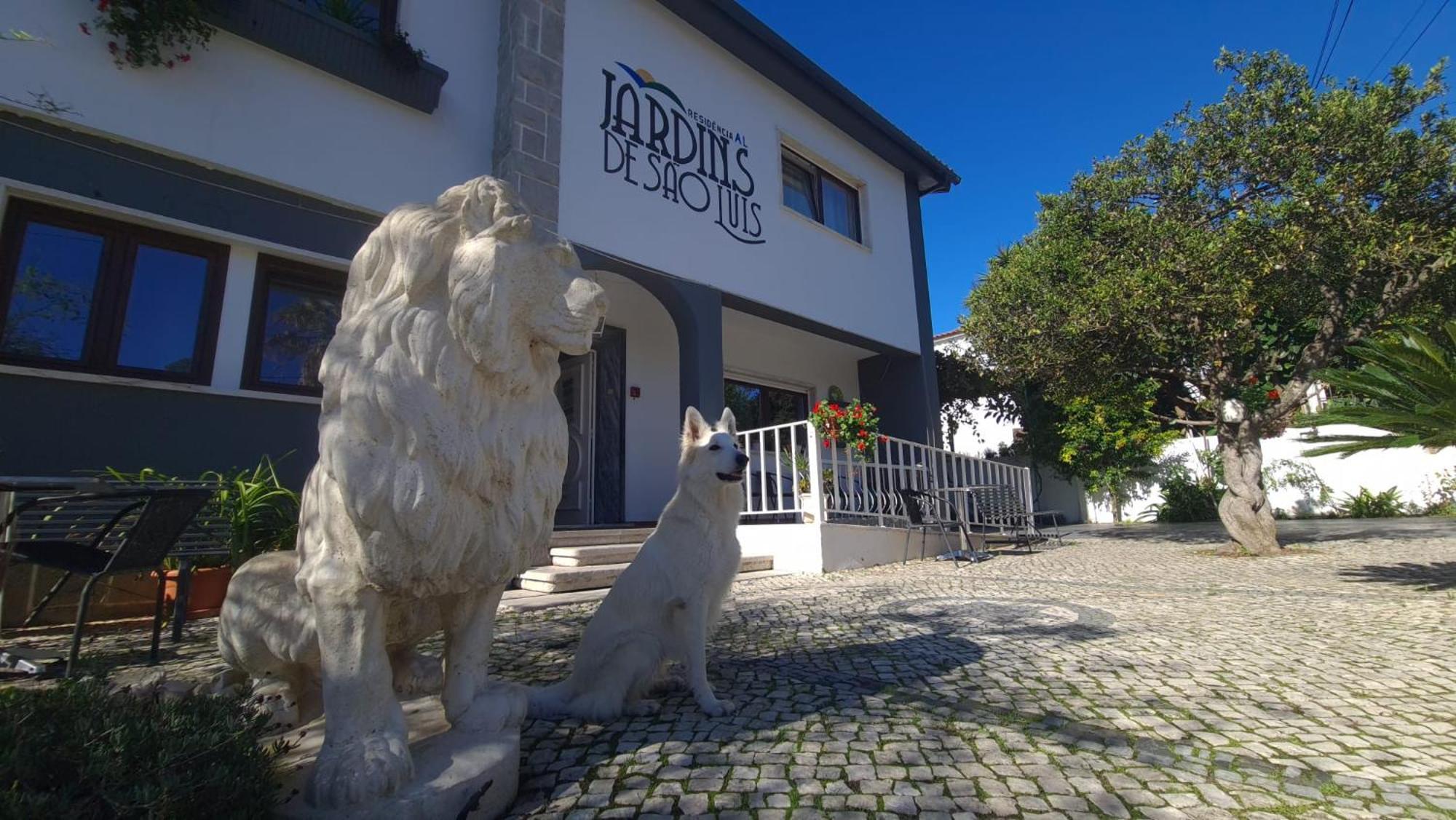 שטובל Hostel Jardins De Sao Luis מראה חיצוני תמונה