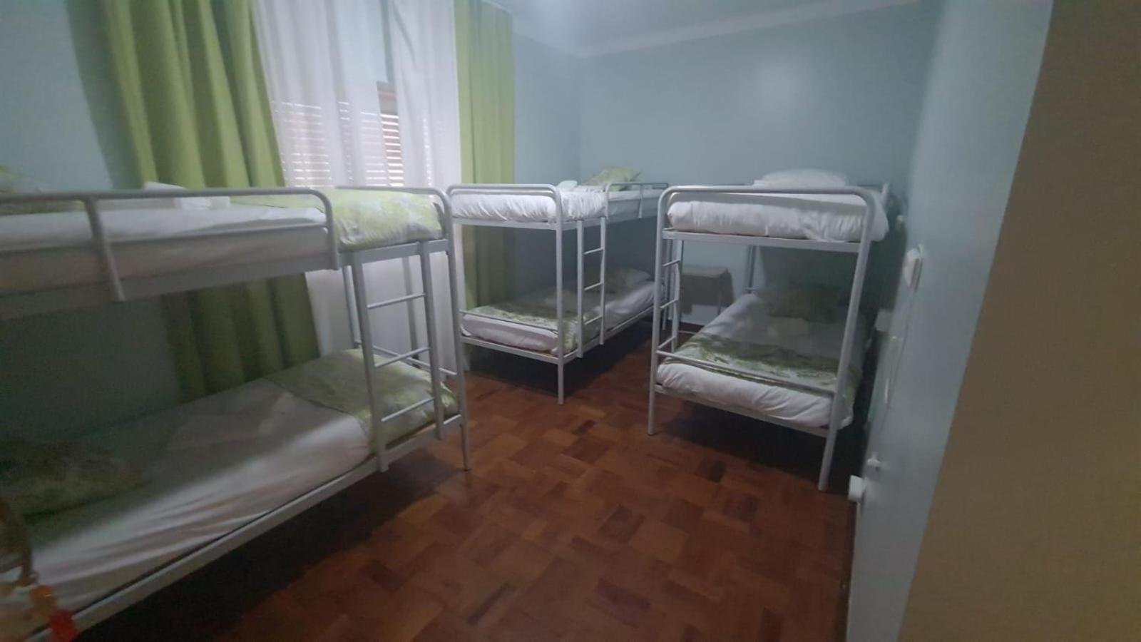 שטובל Hostel Jardins De Sao Luis מראה חיצוני תמונה